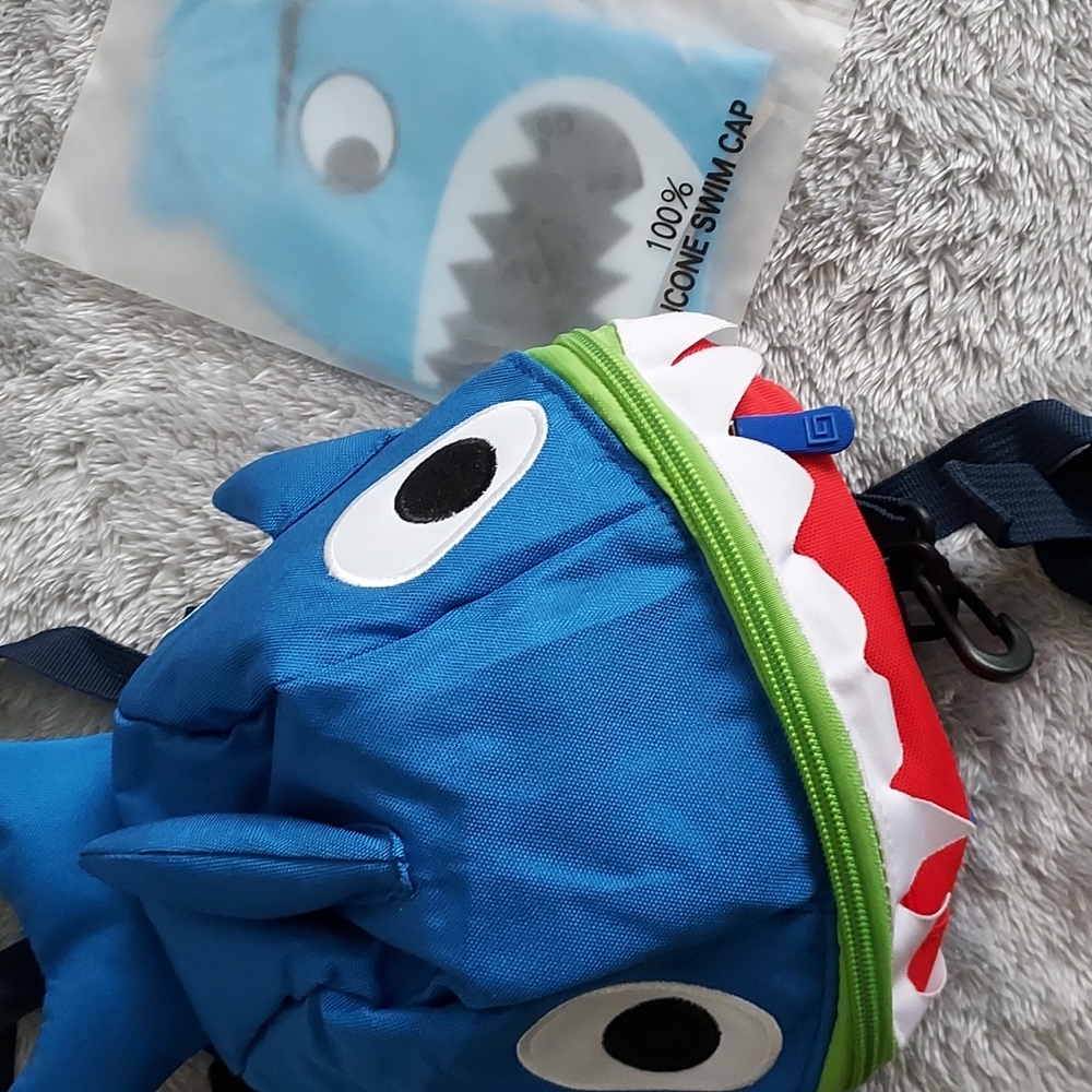 Baby Shark 🦈doo doo doo doo doo doo🦈 Backpack & Swim Cap